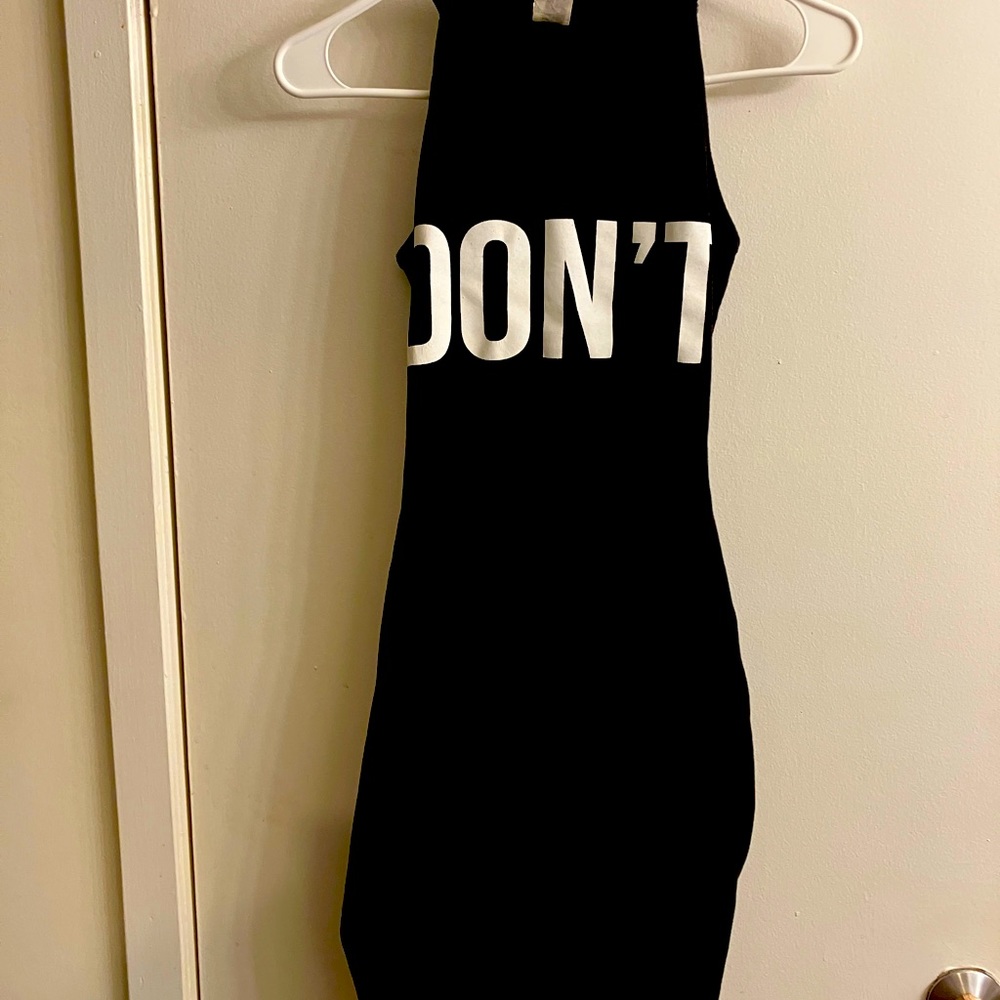 New York shopping! Don’t Touch This dress, fitted, comfortable, stretchy